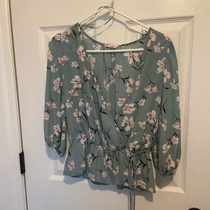 Flower patterned float top